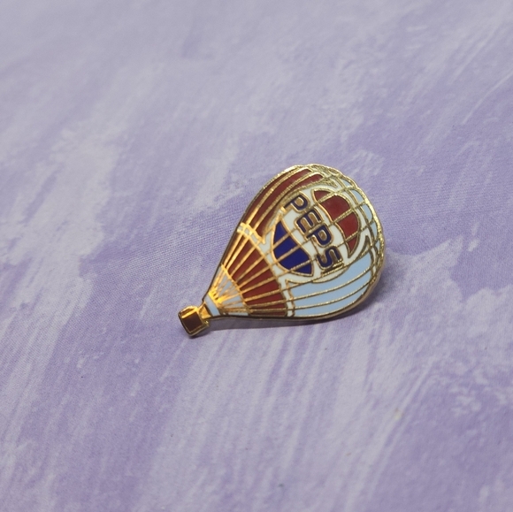 👍 5 For $20 Pepsi Hot Air Balloon Souvenir Pin - Picture 1 of 4